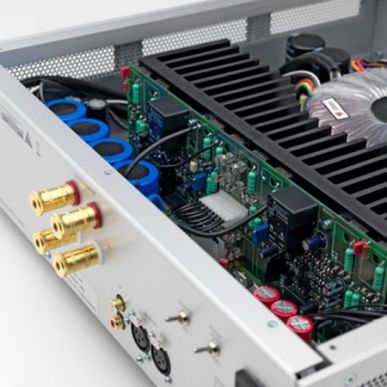 Усилитель мощности Bladelius ASK POWER II