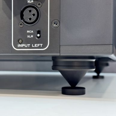 Усилитель мощности Canor Virtus S1S серебро