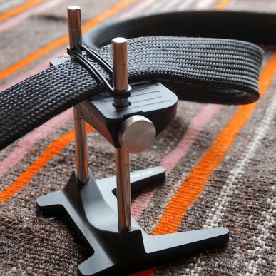 Подставки-виброразвязки для кабеля FURUTECH NCF Booster-Signal