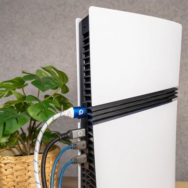 Кабель HDMI Oehlbach EXCELLENCE Gaming UHD 2.1b cable 2,0m Blue/White