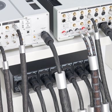 Сетевой фильтр Inakustik Referenz AC-4500 Power Station black, 007645000