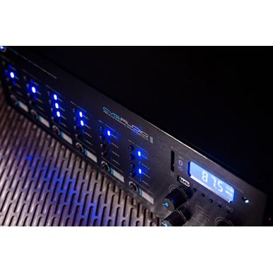 Матричный микшер-усилитель CVGAUDIO PTM-4240DM